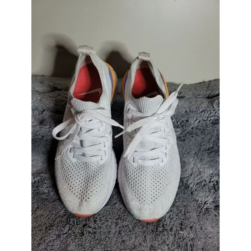 Nike Epic React Running Shoes 5.5